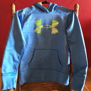 Girls youth medium under armour storm hoodie